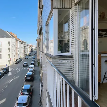 Trendy & Sunny In * Gent