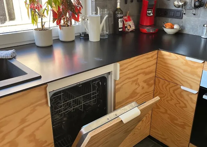 Apartment Trendy & Sunny In