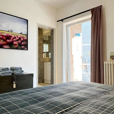 Apartment Trendy & Sunny In