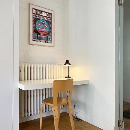 Apartment Trendy & Sunny In